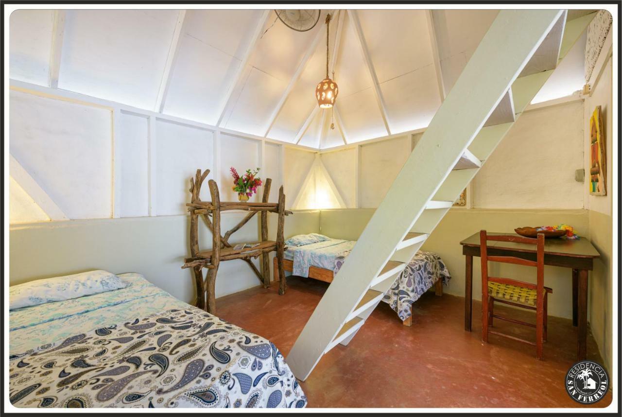 Residence San Ferreol Лас Теренас Екстериор снимка