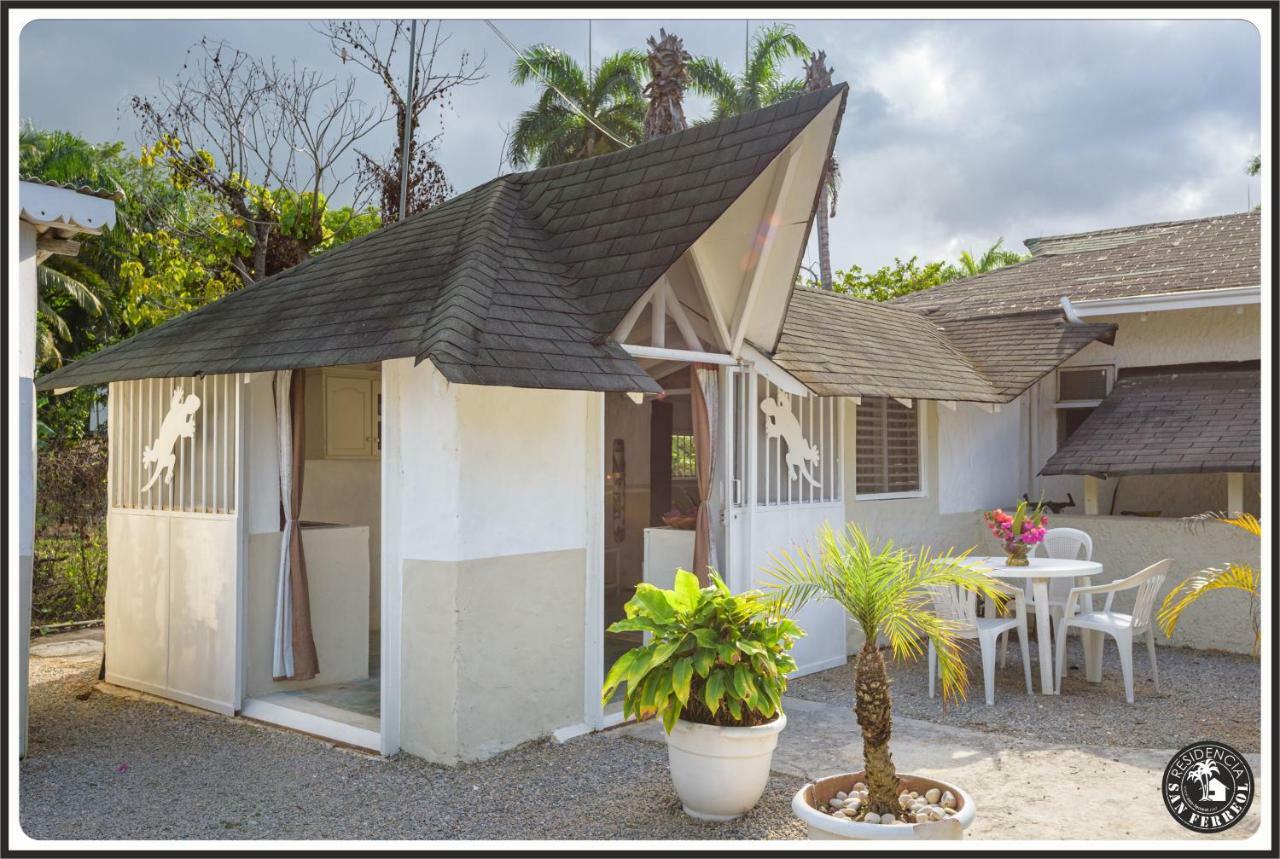 Residence San Ferreol Лас Теренас Екстериор снимка